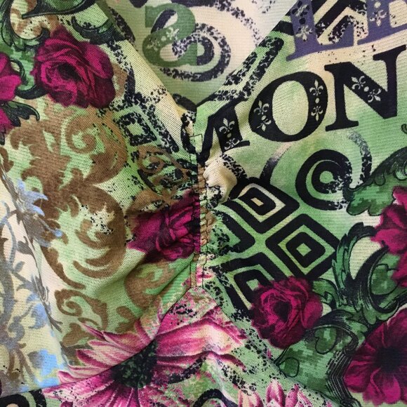 Y2K 'Save The World' Retro Flowers + Text Printed Mesh Top - Picture 7 of 16